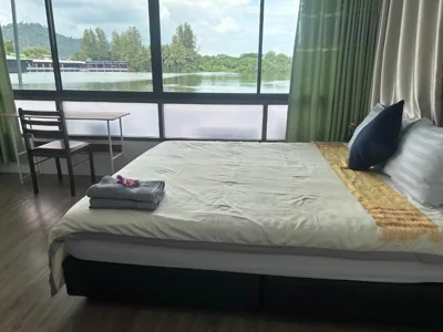 开间 — Riverside Hostel Phuket